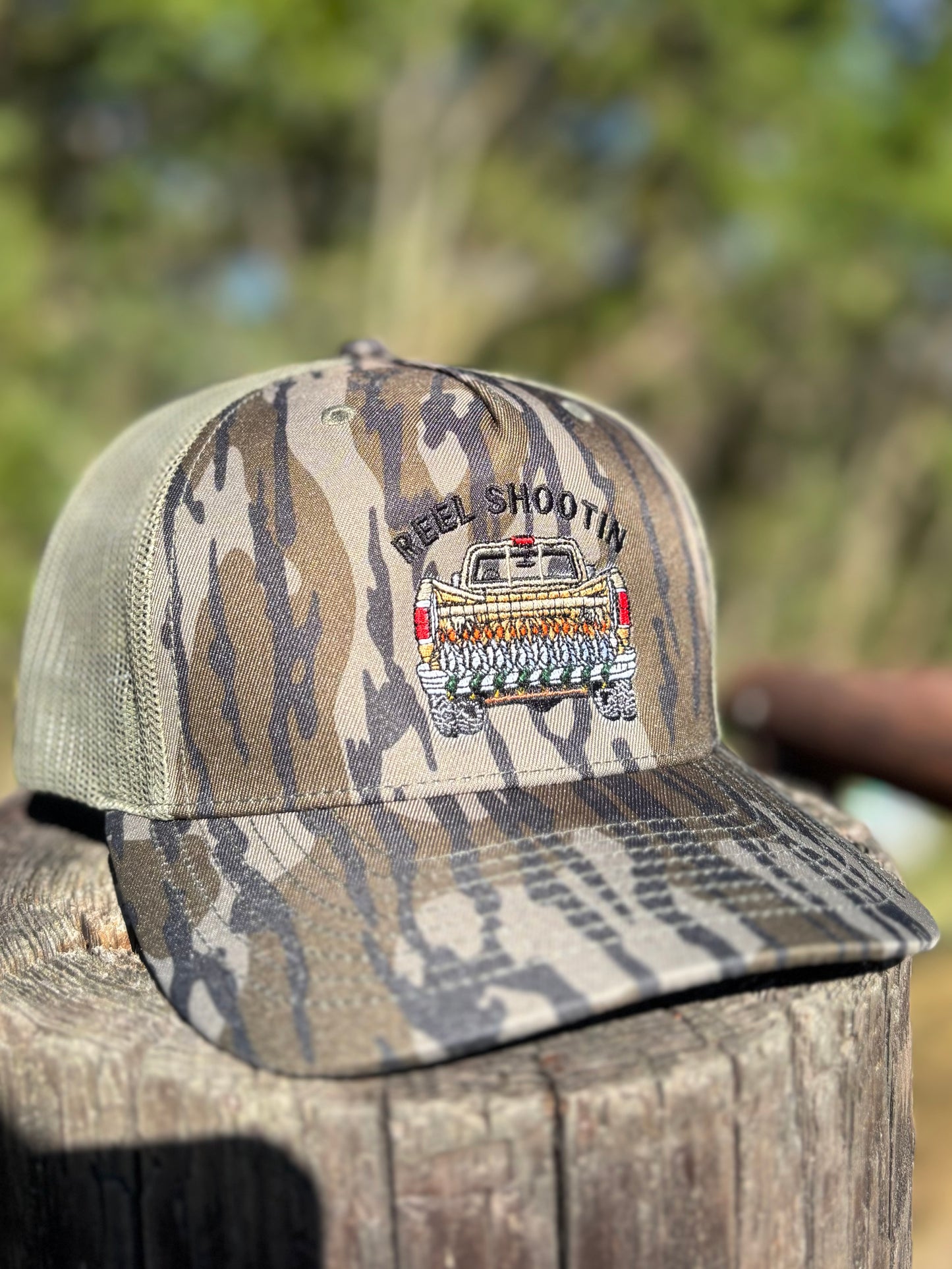 Ducks & Trucks - Bottomland Green Camo