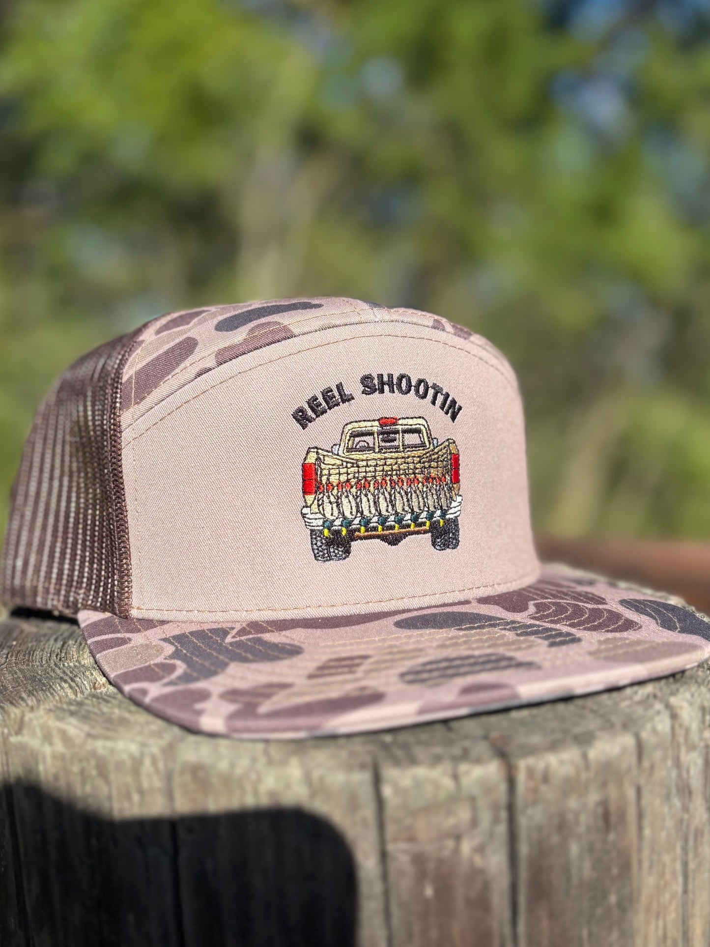 Ducks & Trucks 7 Panel - Brown Camo