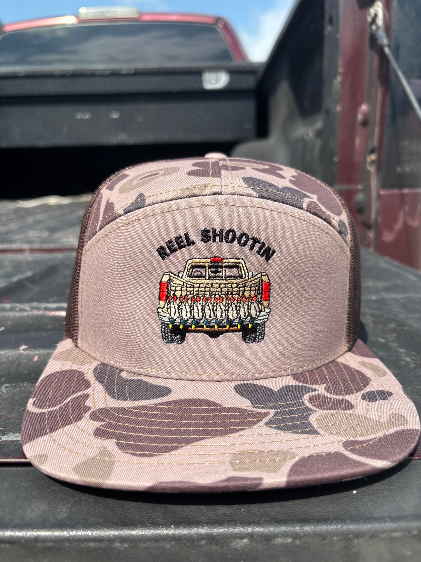 Ducks & Trucks 7 Panel - Brown Camo