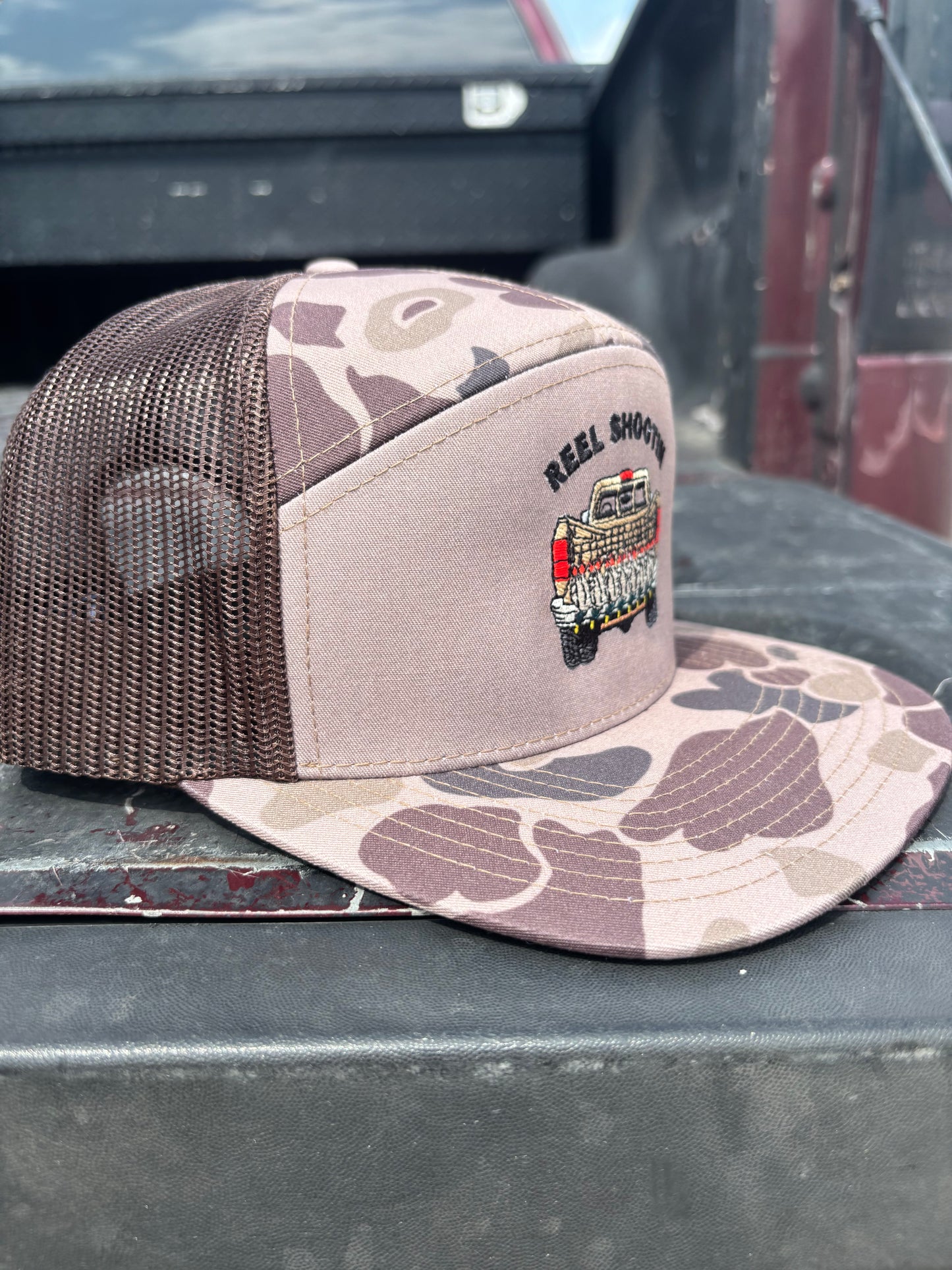 Ducks & Trucks 7 Panel - Brown Camo