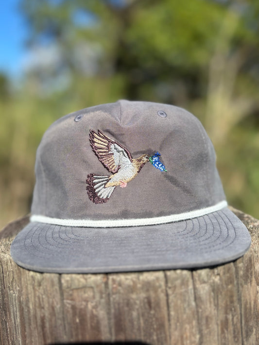 Texas Dove - Charcoal/White